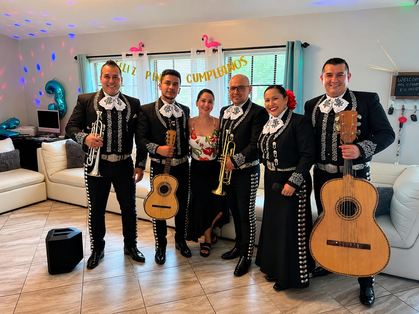 Mariachis Santiago Foto 3