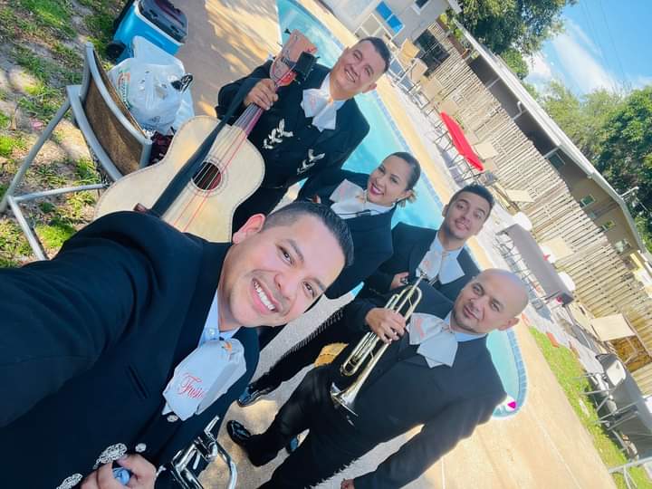 Mariachis Santiago Foto 4